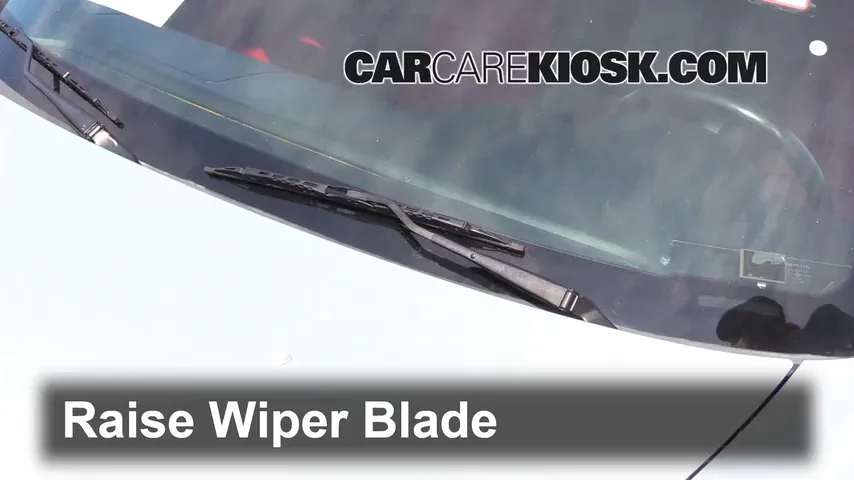 2005 Honda S2000 2.2L 4 Cyl. Windshield Wiper Blade (Front)